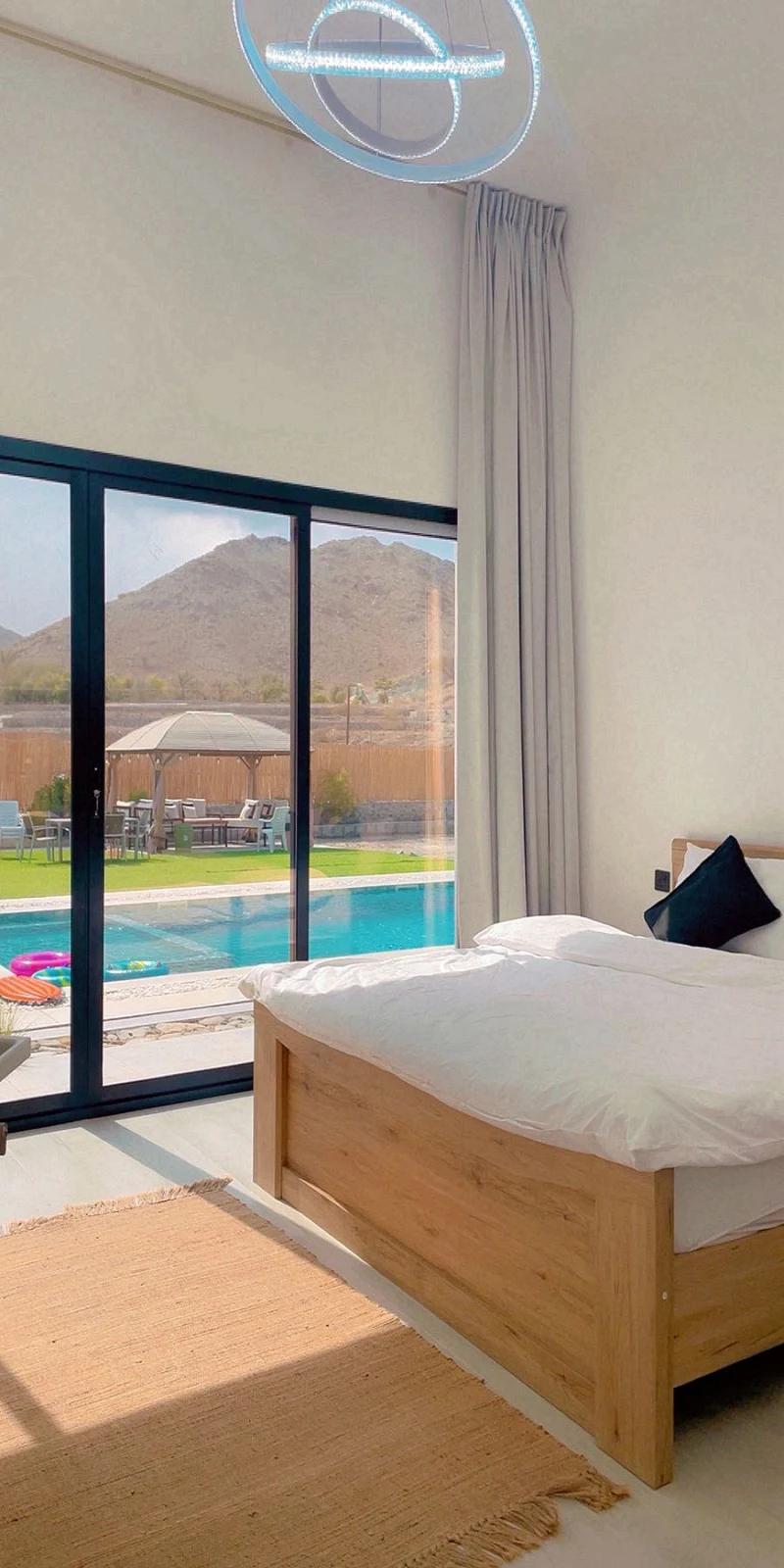 Mountain view With Modern Bedrooms